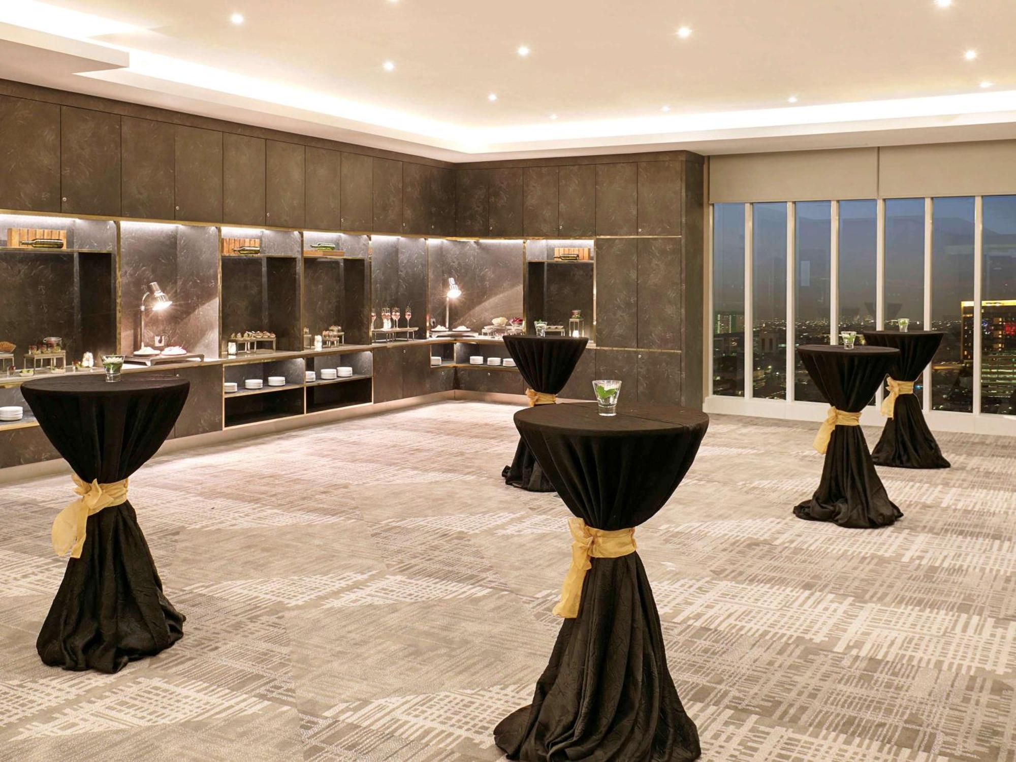 Novotel Jakarta Cikini Eksteriør bilde