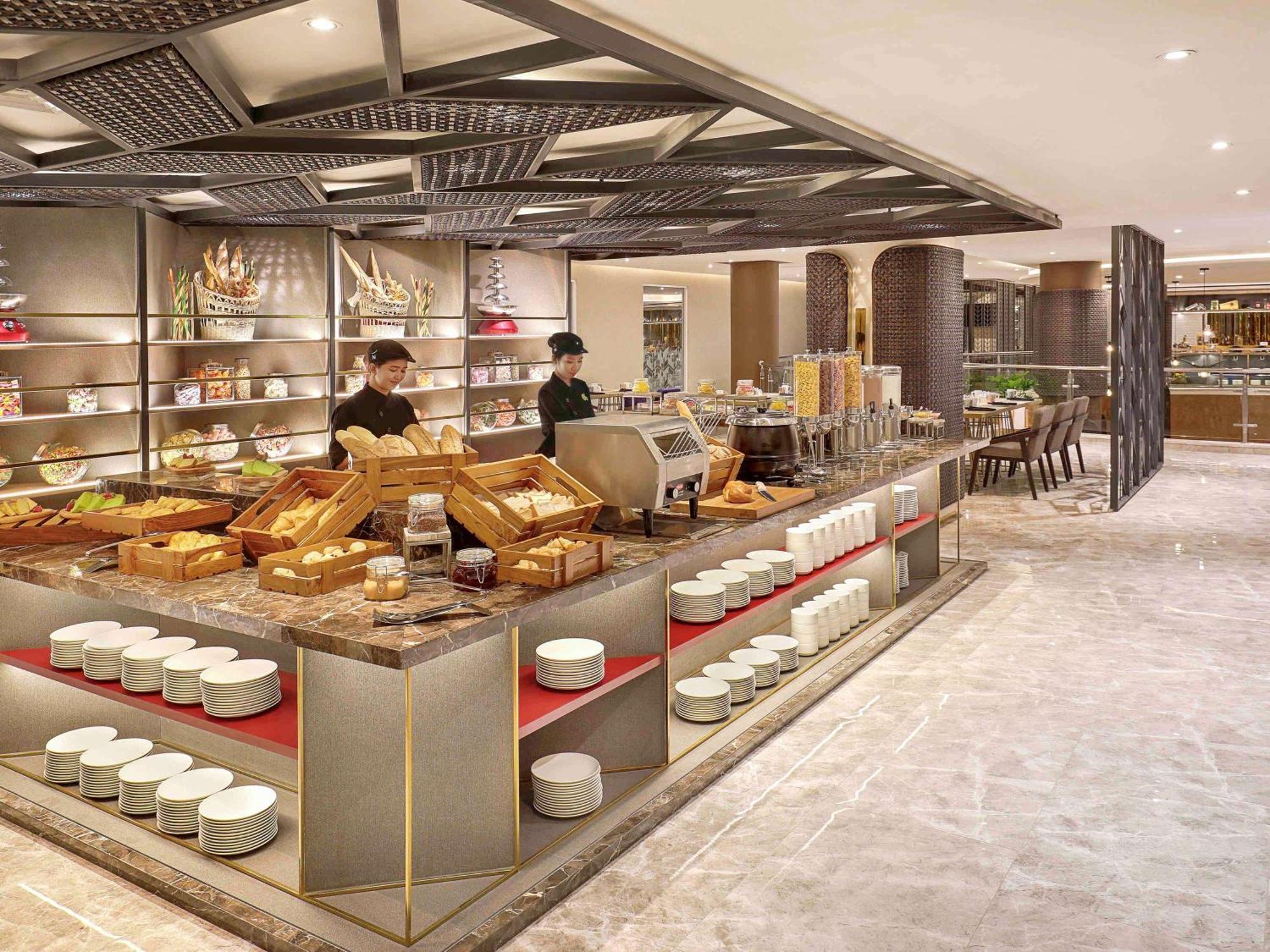 Novotel Jakarta Cikini Eksteriør bilde